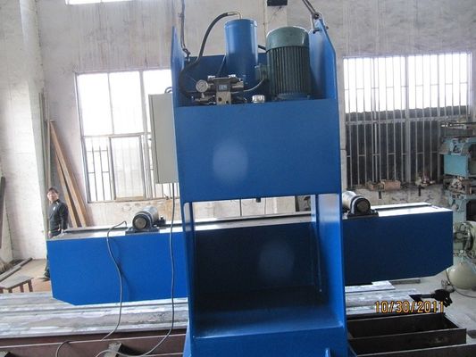 Meluruskan mesin / mesin tiang lampu untuk langsung membungkuk 400mm tiang lampu
