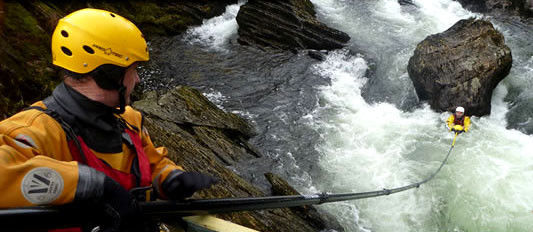 Teleskopik Panjang Teleskopik Panjang Jangka Panjang 50FT Telescopic Water Rescue / Tabung Serat Karbon
